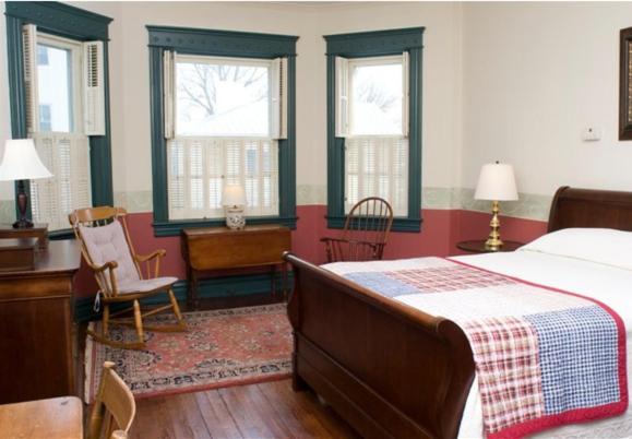 Bed and Breakfast Frederick House Staunton Exterior foto